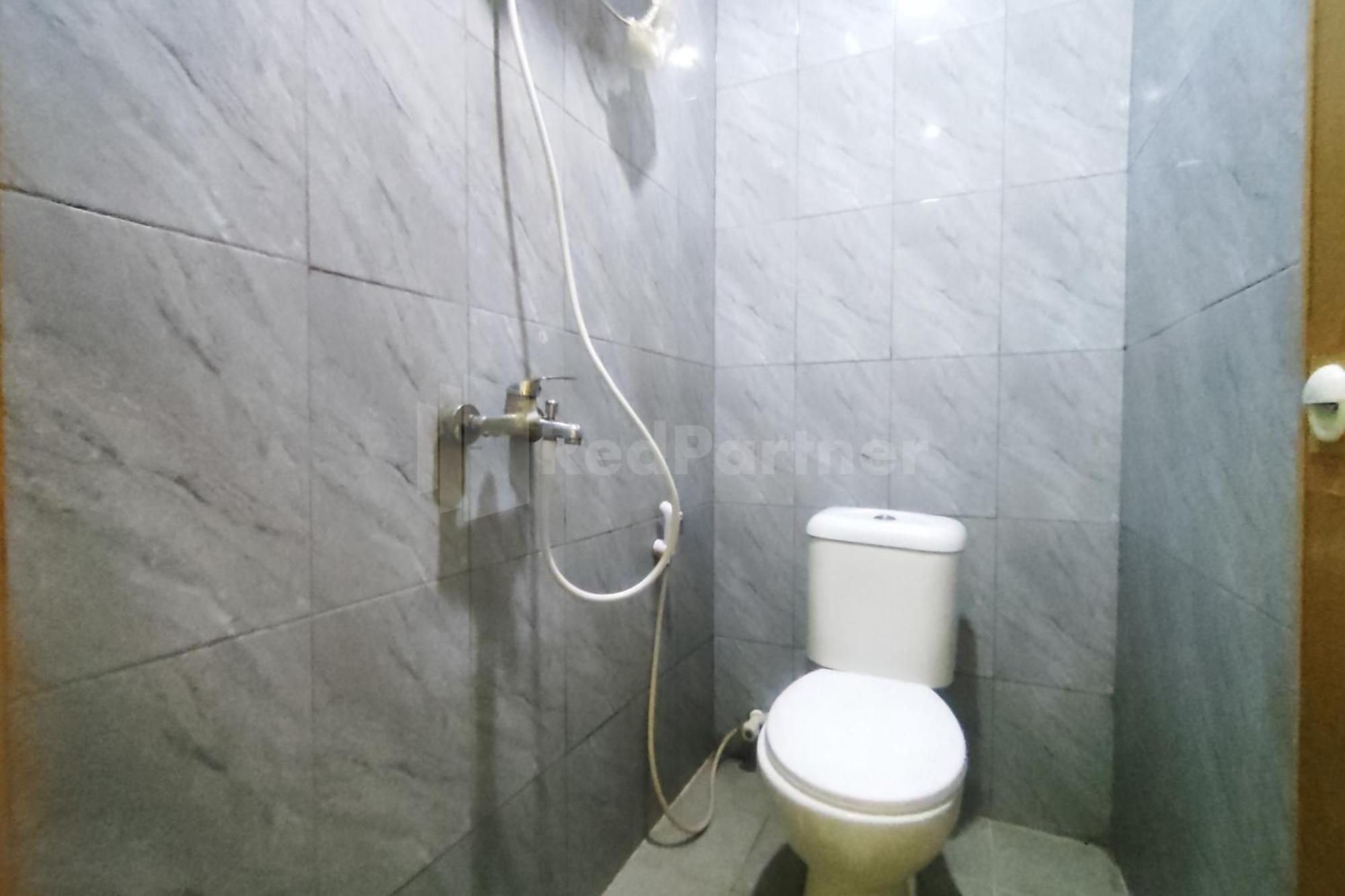 Tebet Glory House Mitra Reddoorz